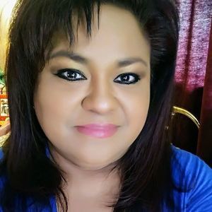 Meet your Posher, Pauline